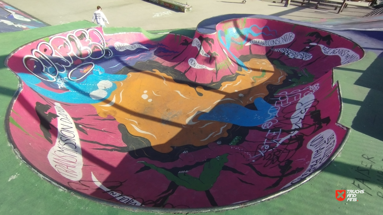 Place de la Chapelle skatepark